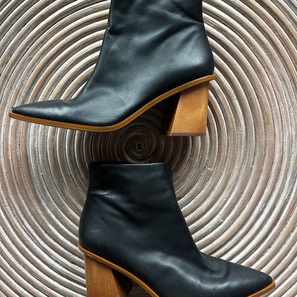 Elegant Black Leather Ankle Boots